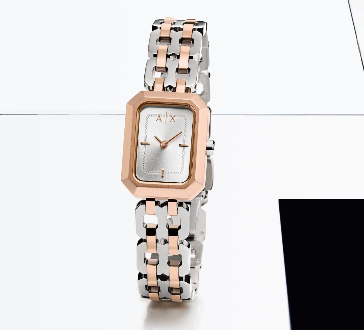 armani-exchange-women